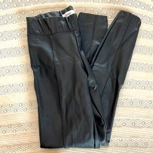 Old Navy Stevie High Rise LEATHER leggings. Size small.